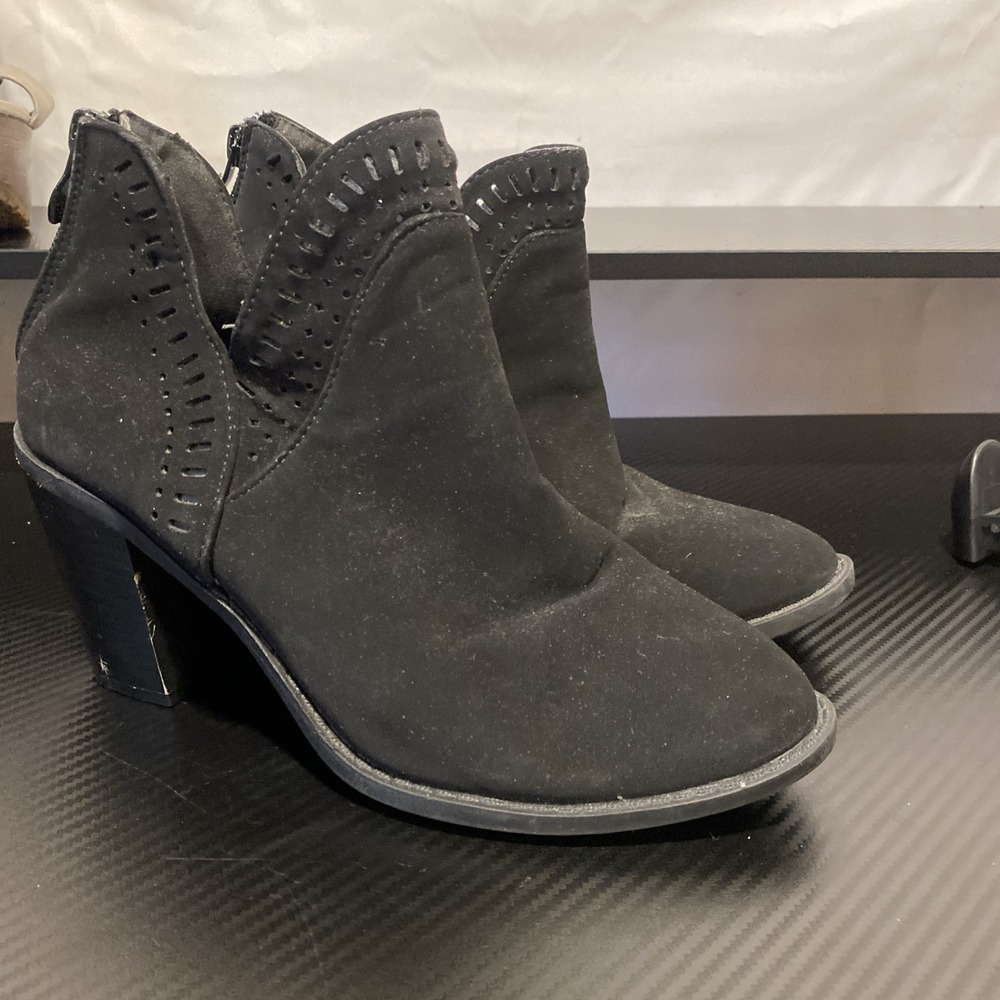 Women's Top Moda Bootie Heels - Black - Shoe Size 7‎